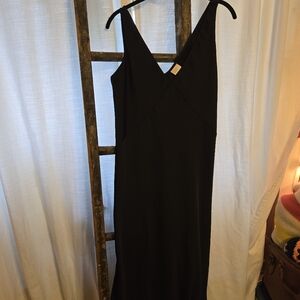 Black Sleeveless Dress